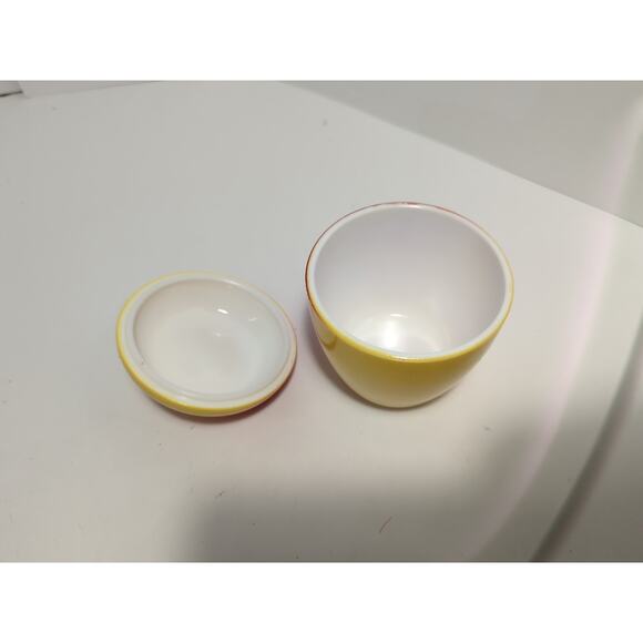 Hazel Atlas Apple Milk Glass Covered Sugar Bowl Jam Jar Red Yellow 4"H Vintage - Picture 5 of 9